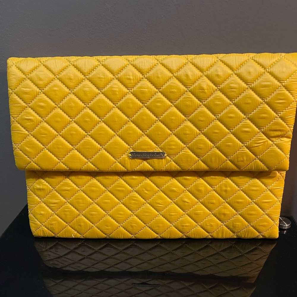 BNWT Quilted Clutch